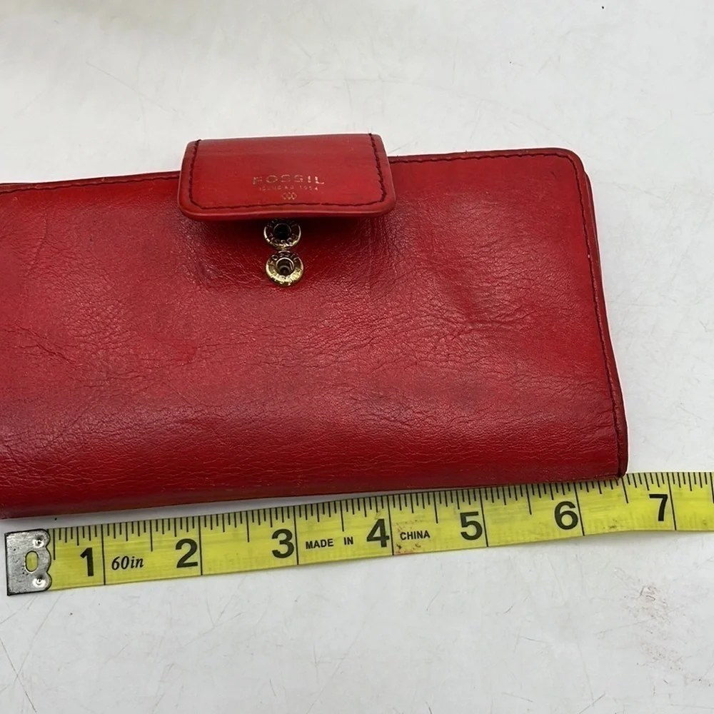 Fossil good preowned